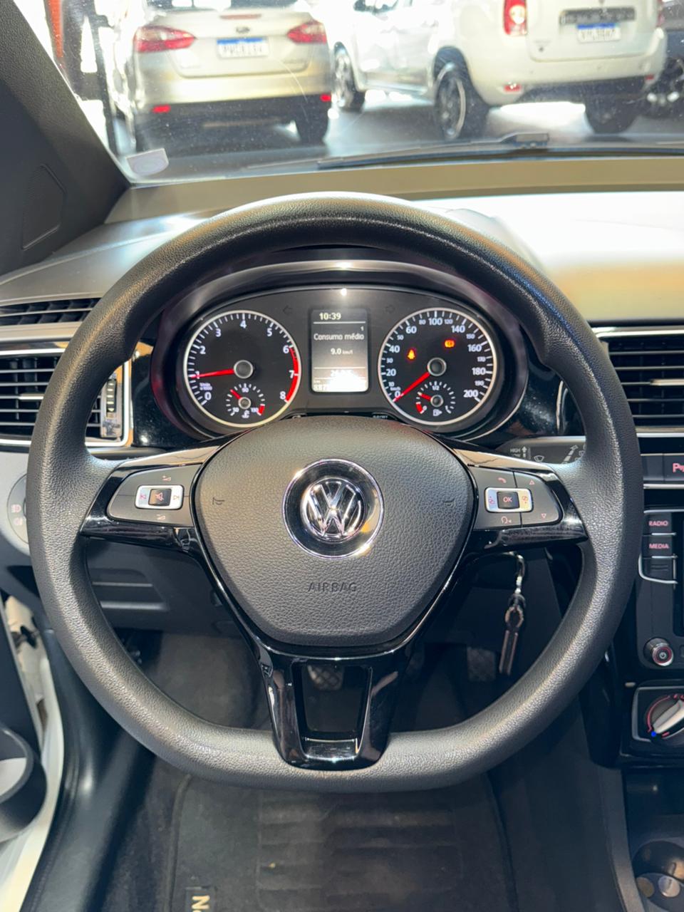 Volkswagen Fox Track 1.0 Flex - foto 11