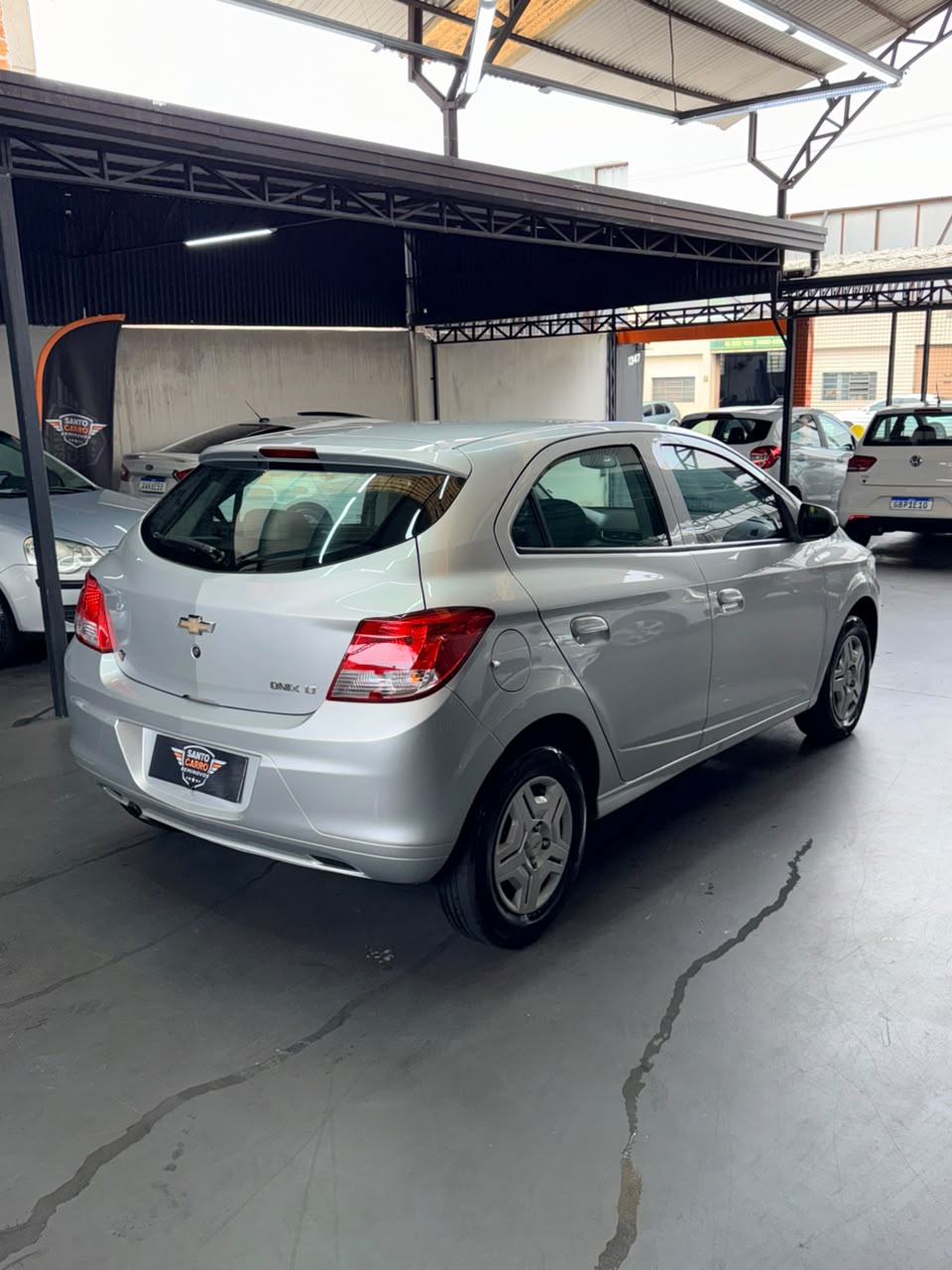 Chevrolet Onix LT 1.0 Flex - foto 4