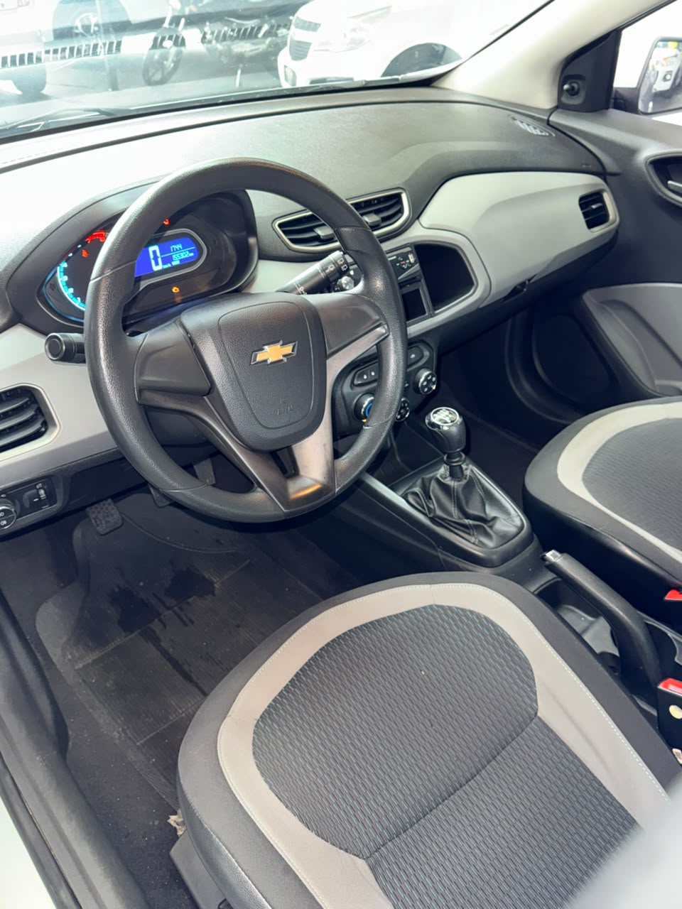 Chevrolet Onix LT 1.0 Flex - foto 10