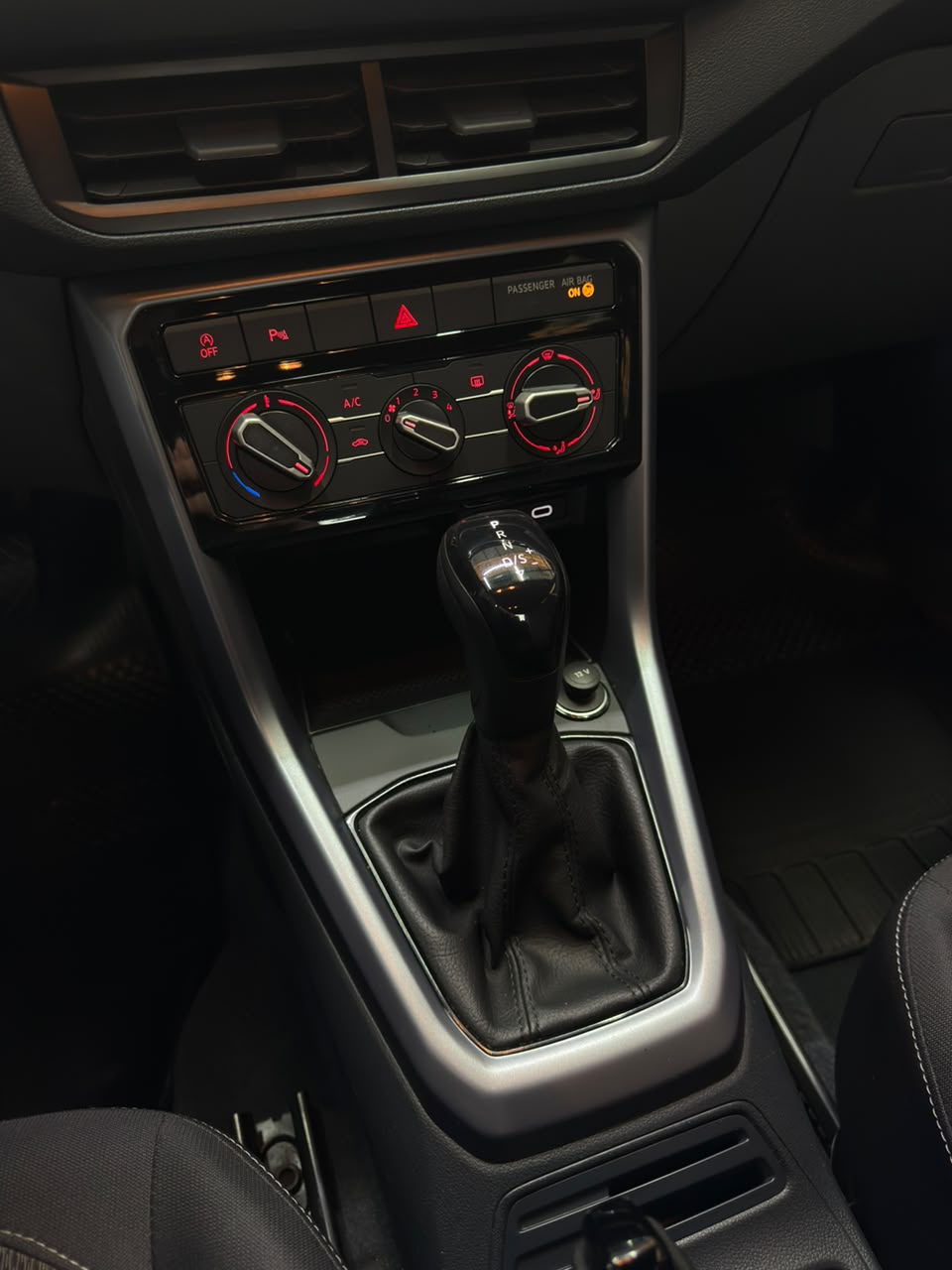 Volkswagen T-Cross TSI Turbo Flex 128cv - foto 11