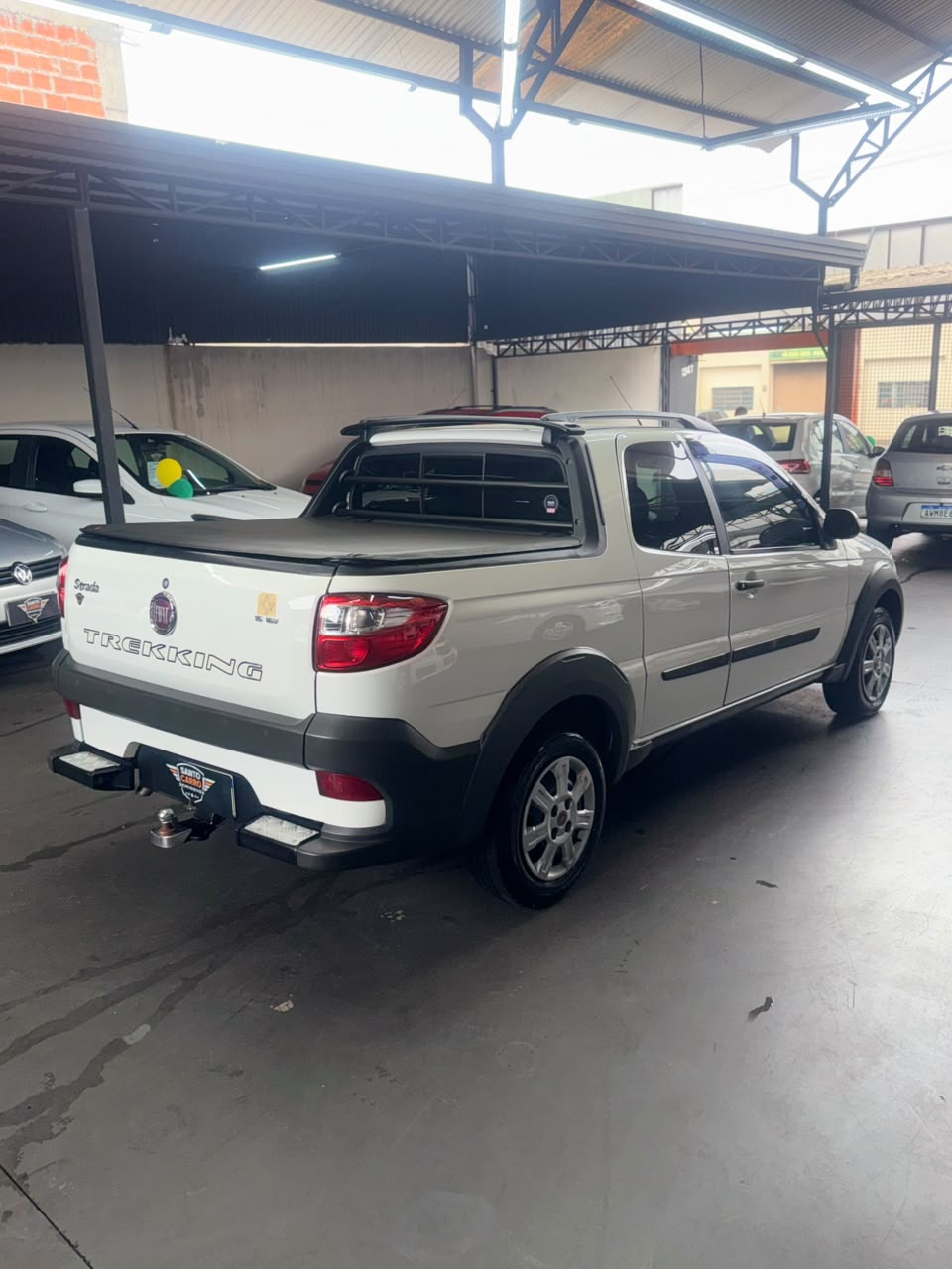 Fiat Strada Trekking 1.6 Flex Cabine Dupla - foto 4