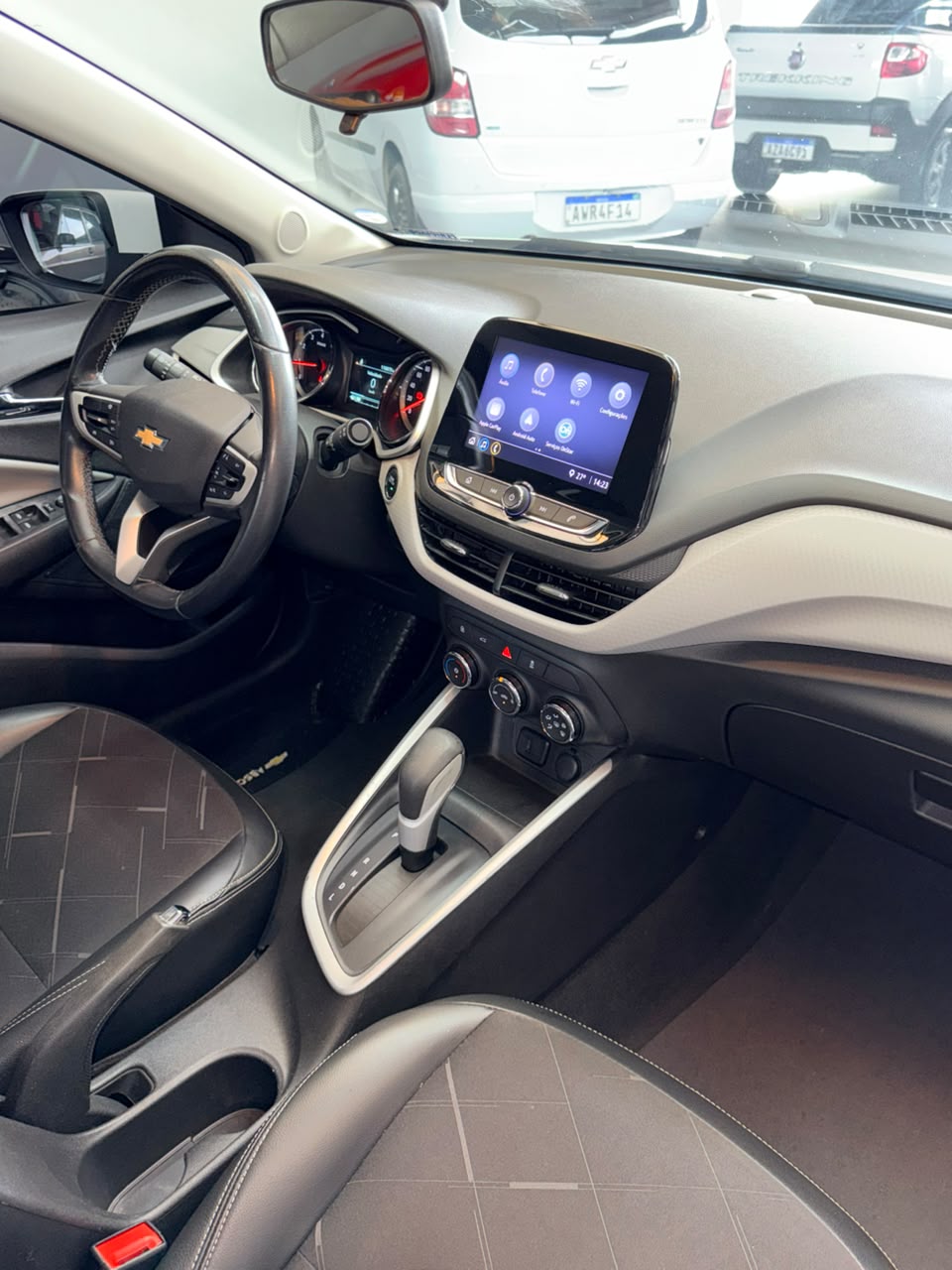Chevrolet Onix Plus Premier 1.0 Turbo Flex - foto 10