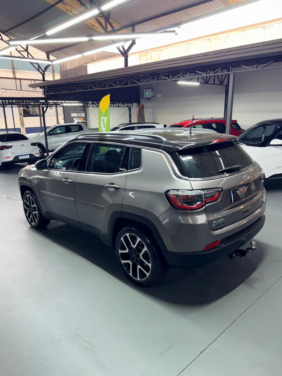 Jeep Compass Limited Diesel 4X4 At 9 - foto 5