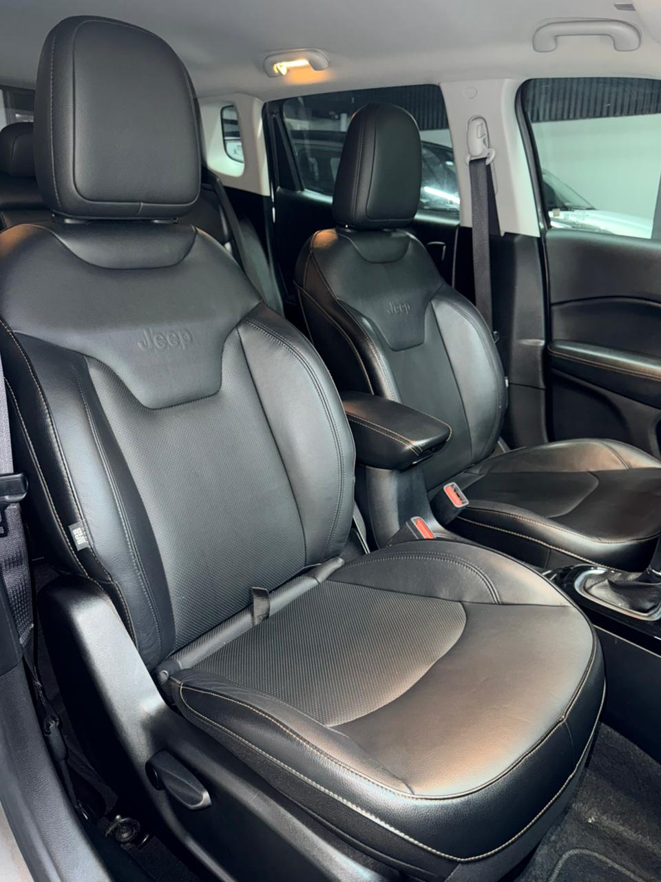 Jeep Compass Limited Diesel 4X4 At 9 - foto 13